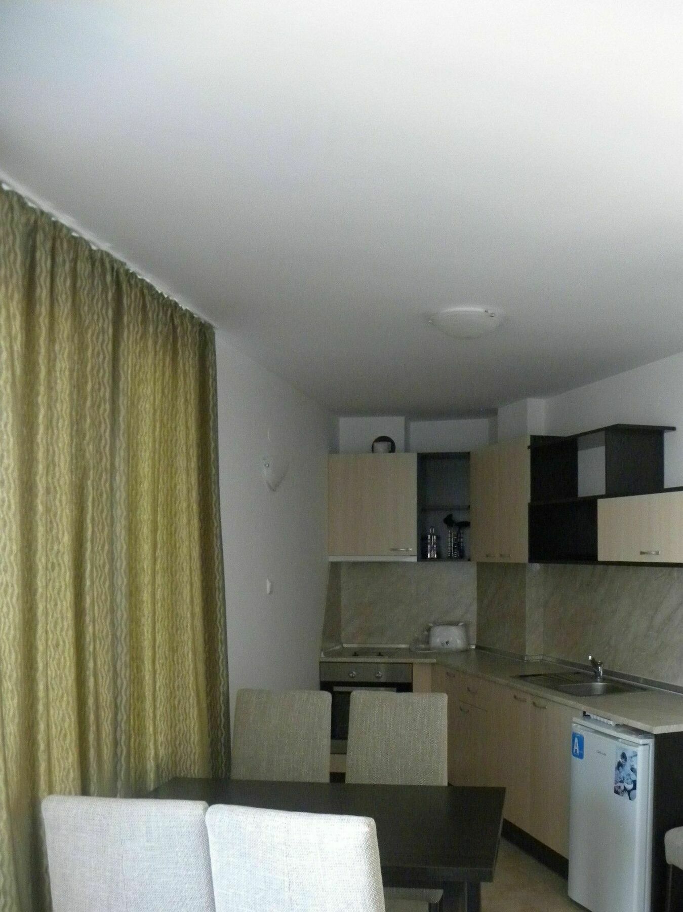 Apartcomplex New Tawn オブゾー エクステリア 写真